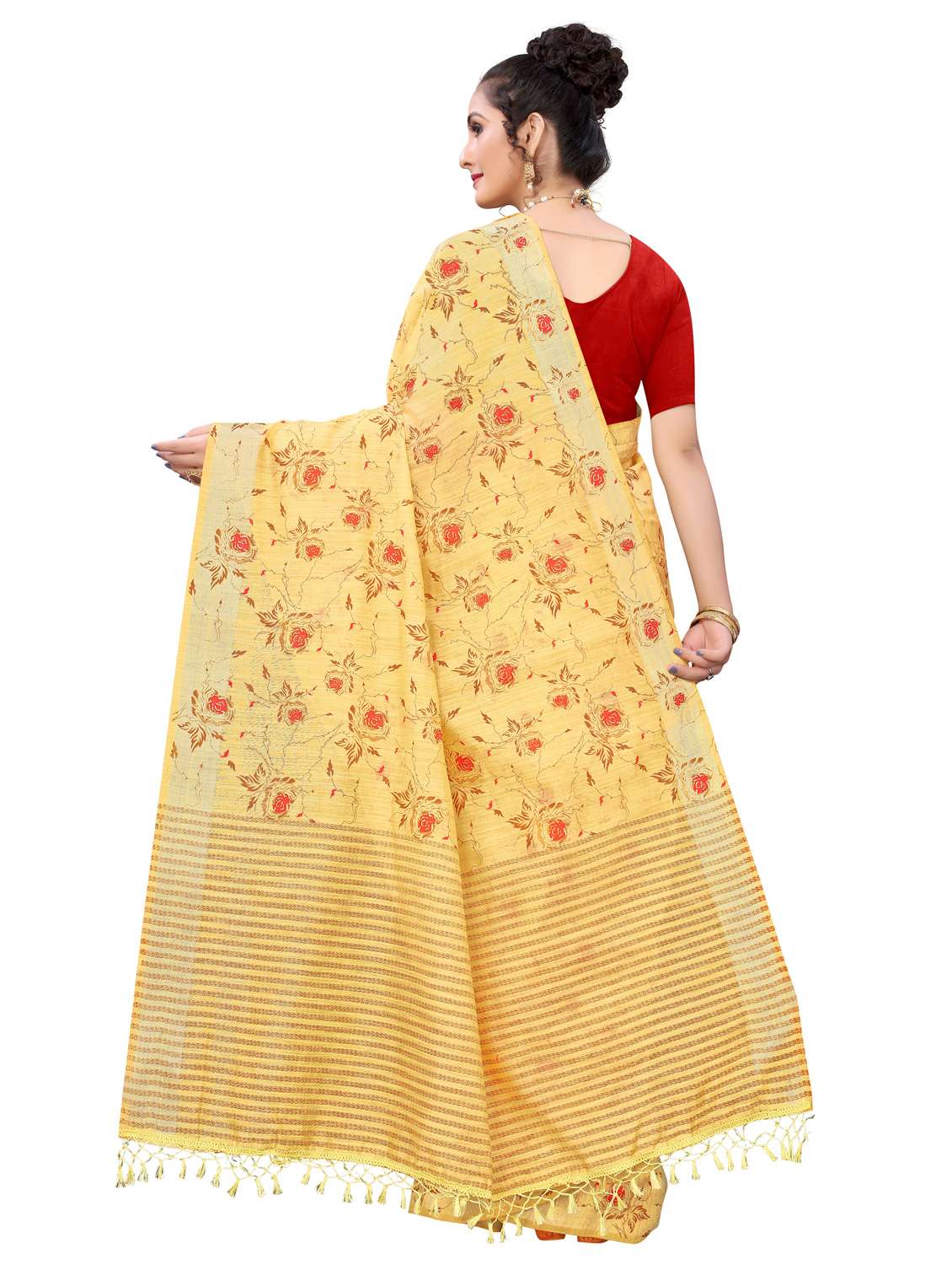 yellow cotton blend printed saree - 18385646 -  Standard Image - 1