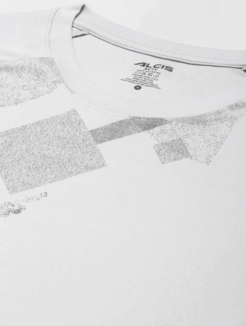 grey chest-printed t-shirt - 18387146 -  Standard Image - 4