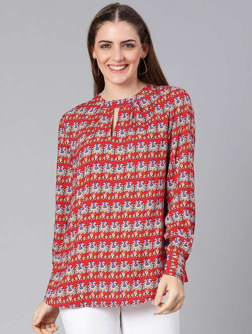 key hole neck printed top - 18388454 - Standard Image - 0