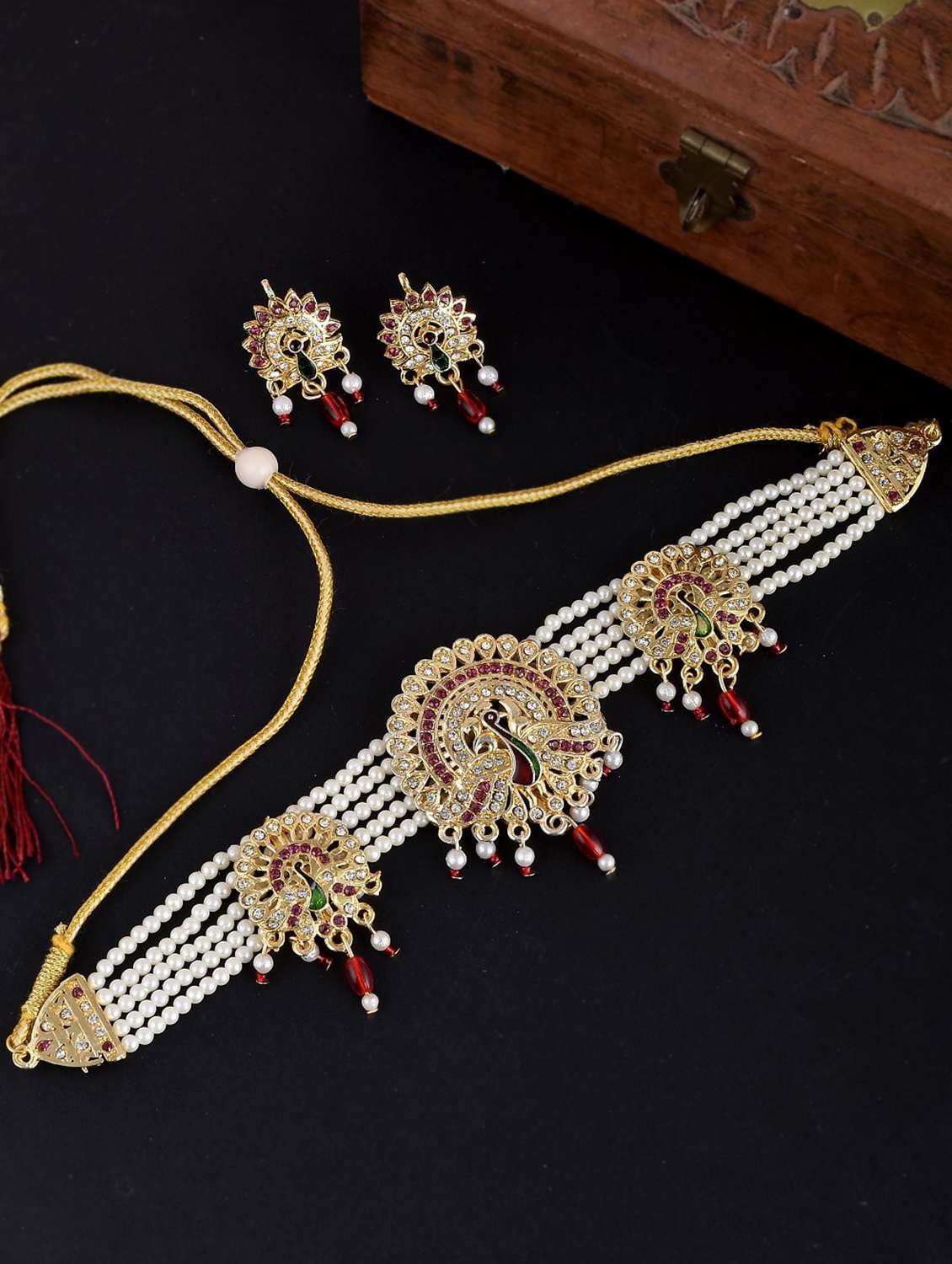 white brass necklaces and earring