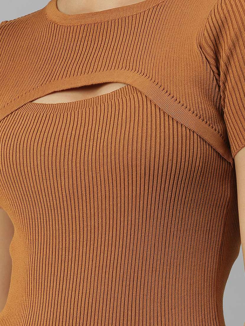 round neck solid bodycon dress - 18390416 -  Standard Image - 4