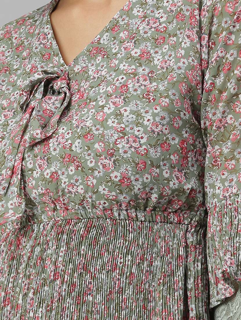 v-neck floral fit & flare dress - 18390444 -  Standard Image - 4