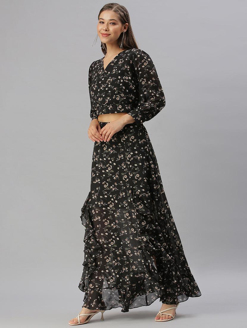 v-neck printed top and skirt set set - 18390824 - Standard Image - 1