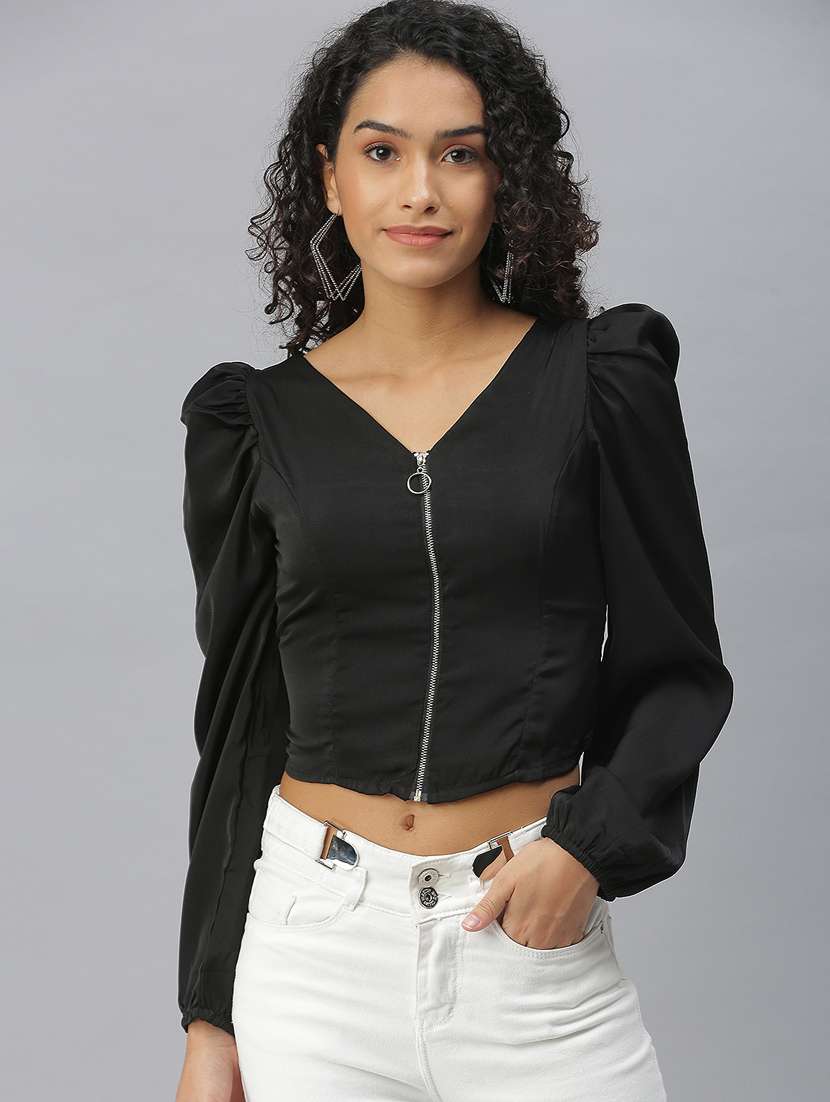 women's crop v neck top