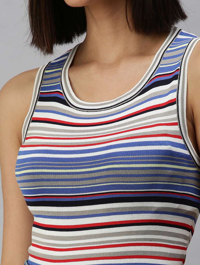 sleeveless striped crop top - 18392231 -  Standard Image - 4