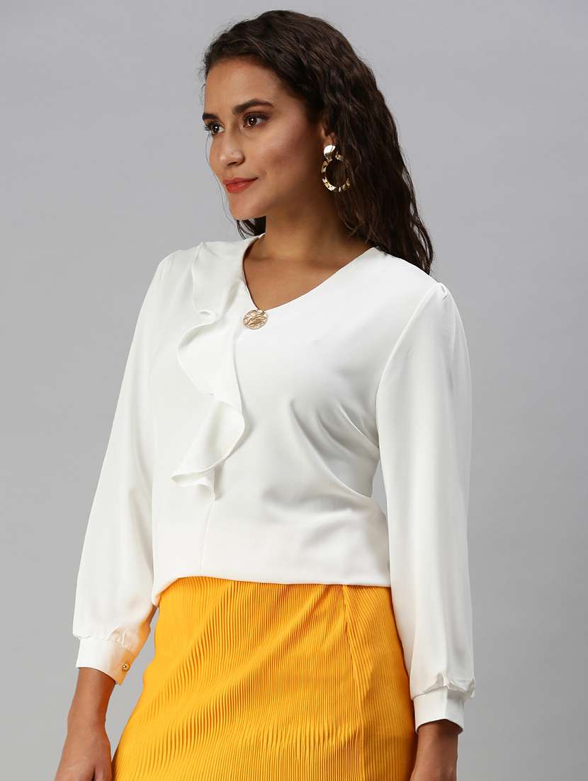 puff sleeved solid crop top - 18392270 -  Standard Image - 1