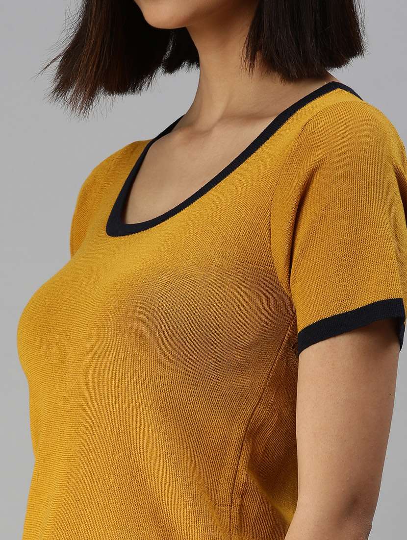 women's straight scoop neck top - 18392642 -  Standard Image - 4