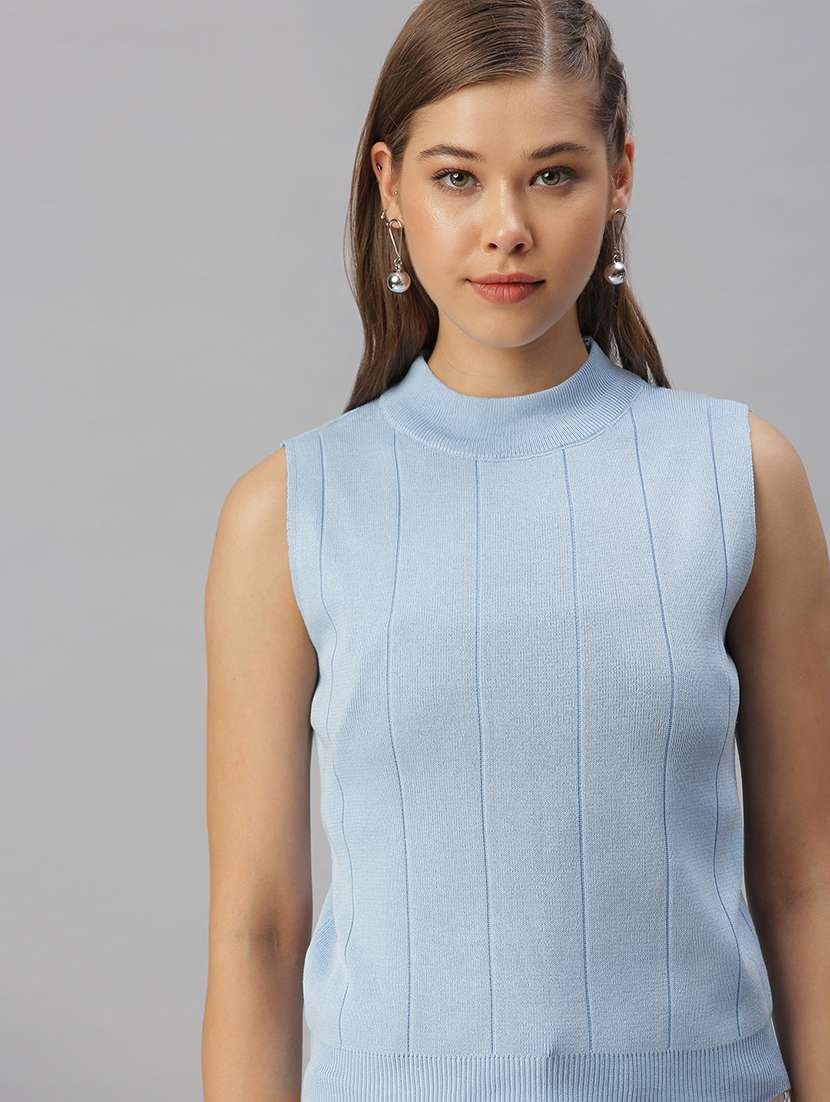 sleeveless solid regular top