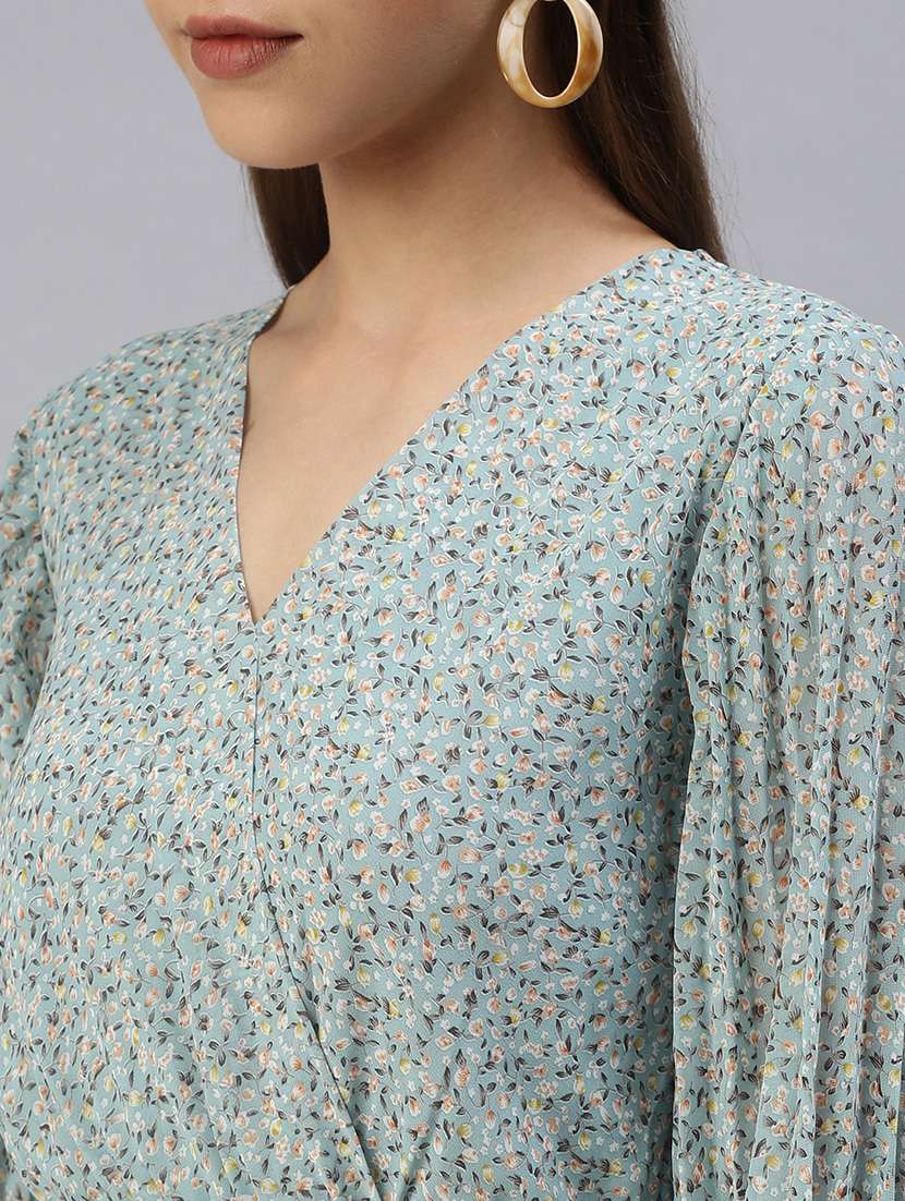 women's  floral dress - 18393334 -  Standard Image - 4