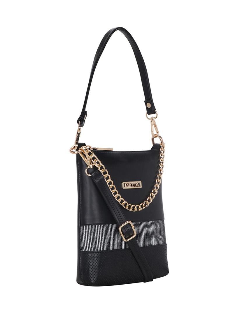 black solid regular sling bag - 18393814 - Standard Image - 4