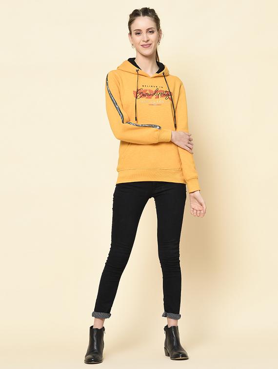 hooded neck printed sweatshirt - 18396190 - Standard Image - 4