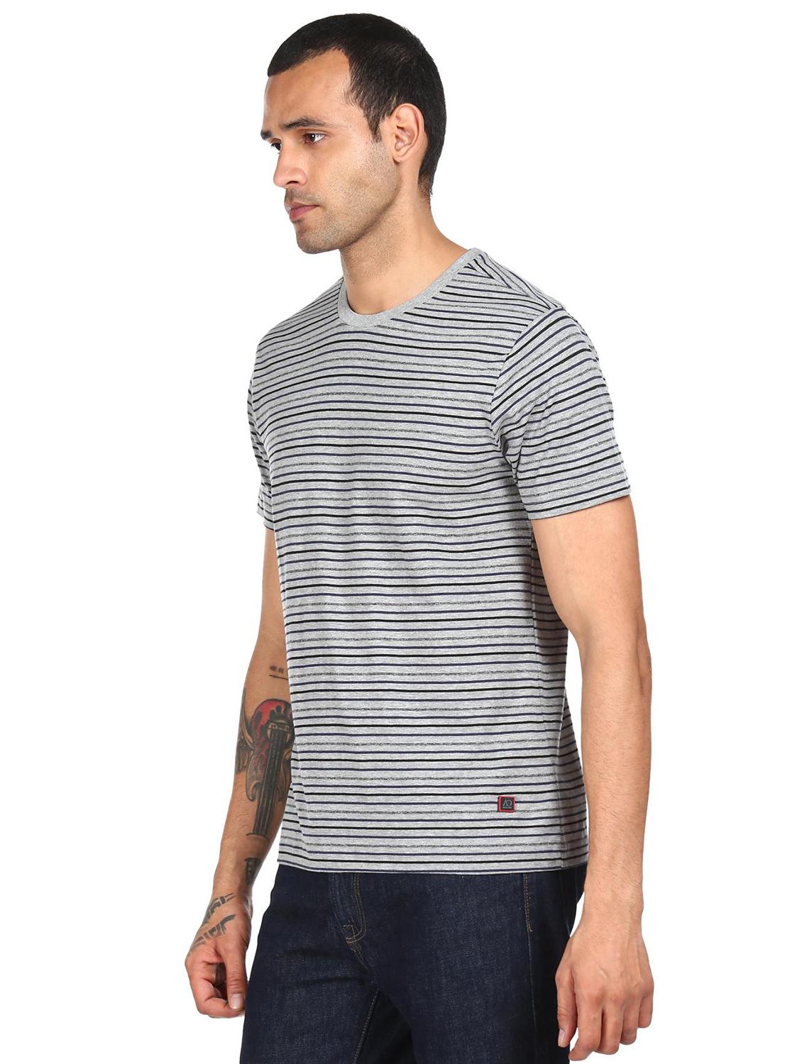 grey striped t-shirt - 18396330 -  Standard Image - 1