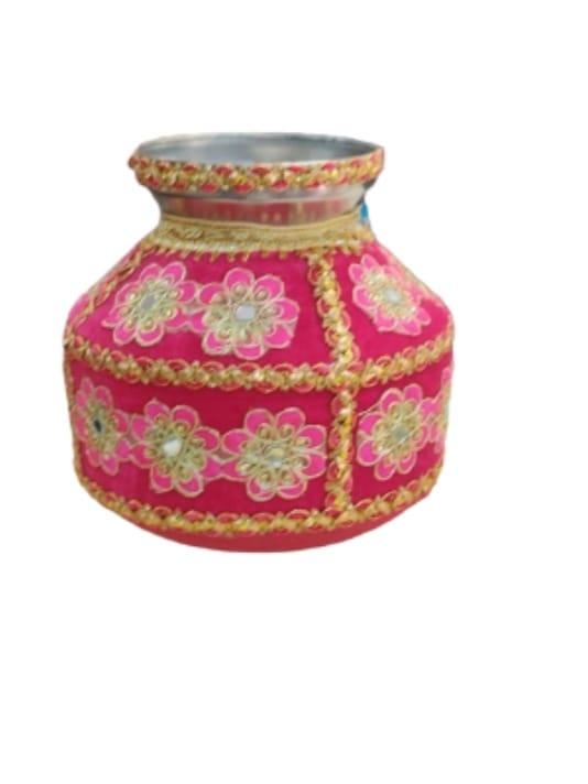decorated gadoli kalas  - 18397831 -  Standard Image - 1