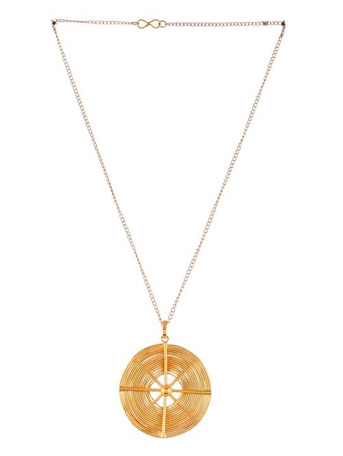 gold tone chain pendant - 18397898 -  Standard Image - 0