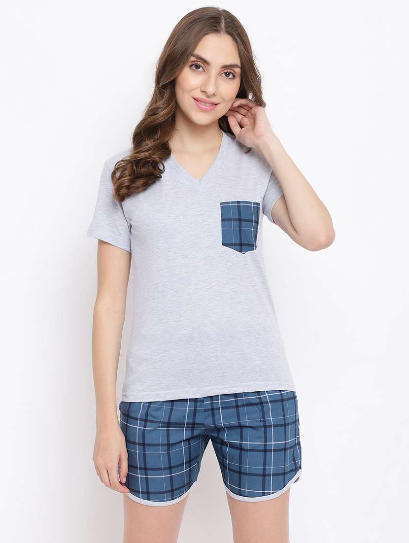 v-neck printed nightwear shorts set