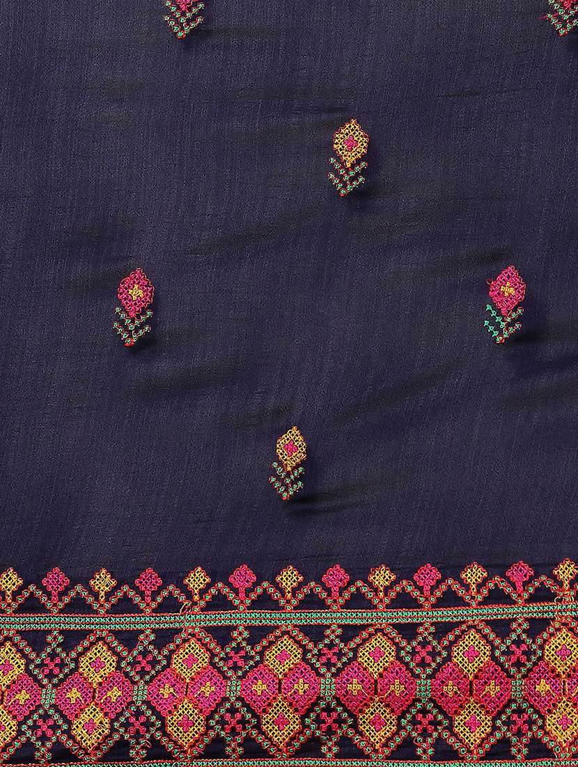 women's embroidered saree with blouse - 18401168 -  Standard Image - 4