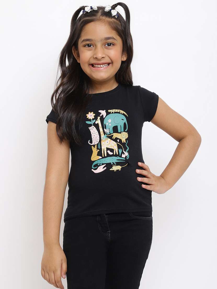 round neck graphic t-shirt