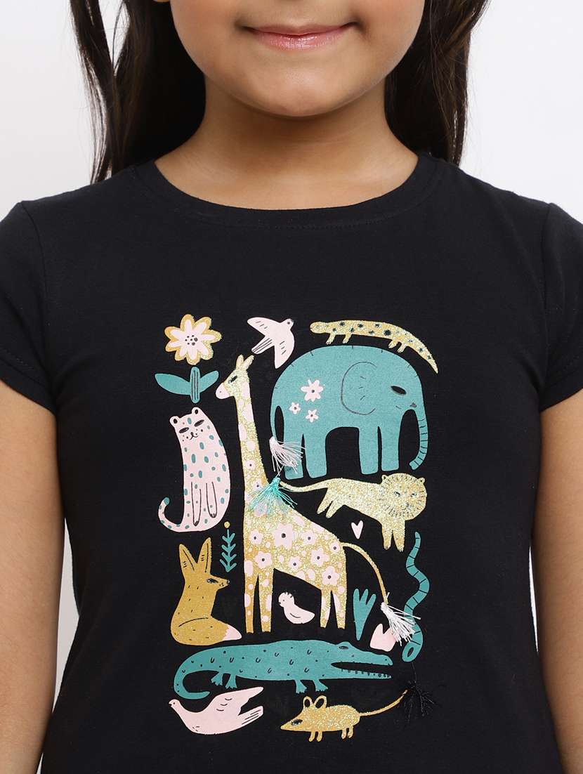 round neck graphic t-shirt - 18401412 -  Standard Image - 4