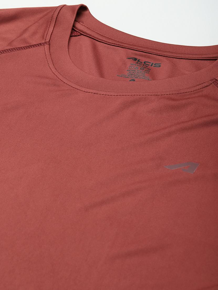 red solid t-shirt - 18402933 - Standard Image - 4