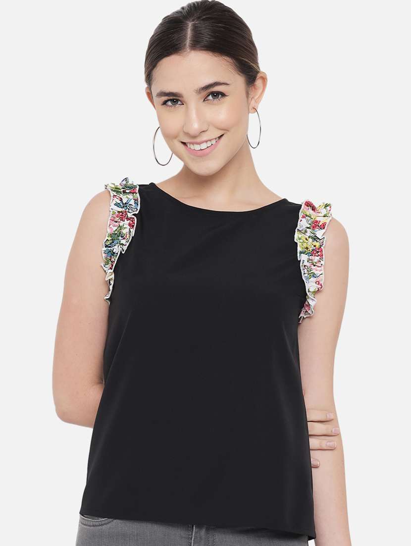 women's straight boat neck top