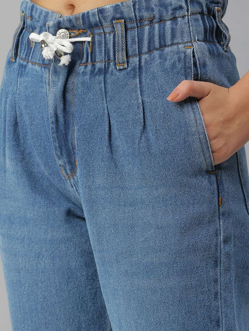 women's plain slouchy jeans - 18410292 - Standard Image - 4
