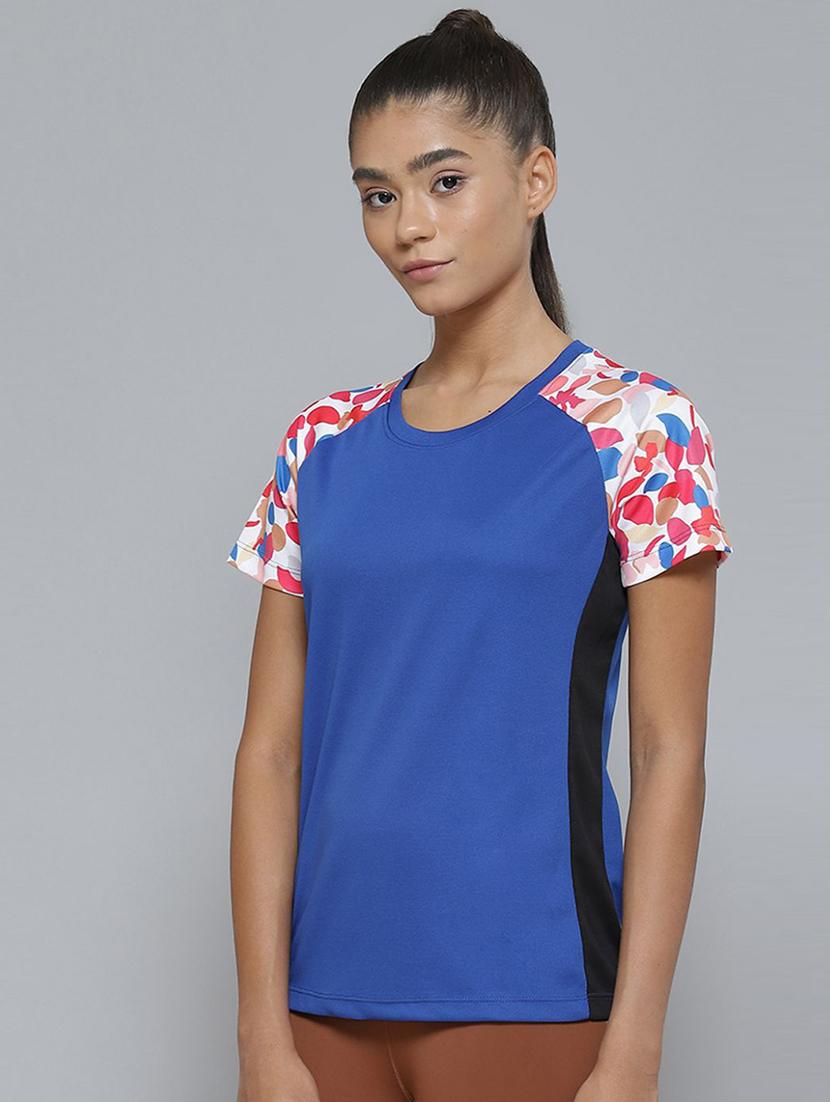 blue color block regular tee - 18411485 - Standard Image - 1
