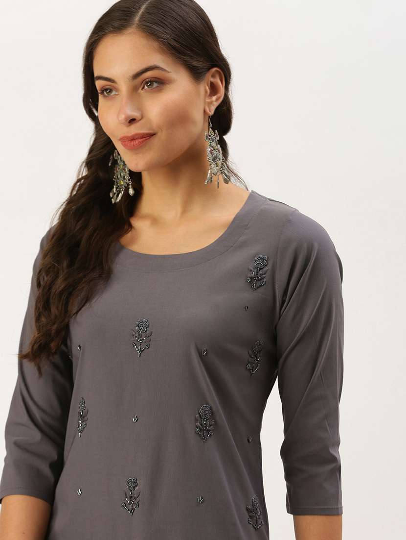 women's straight kurta - 18411552 -  Standard Image - 4