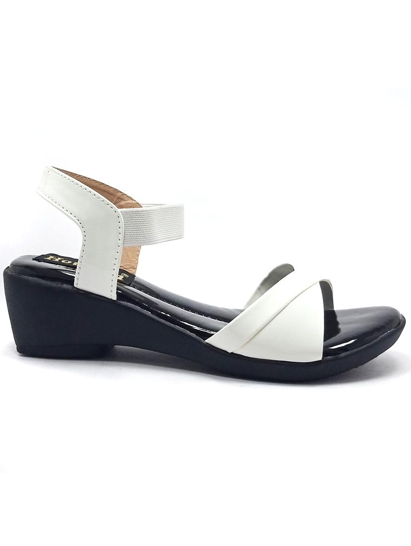 hotzilla women stylish casual sandals - 18412155 -  Standard Image - 1