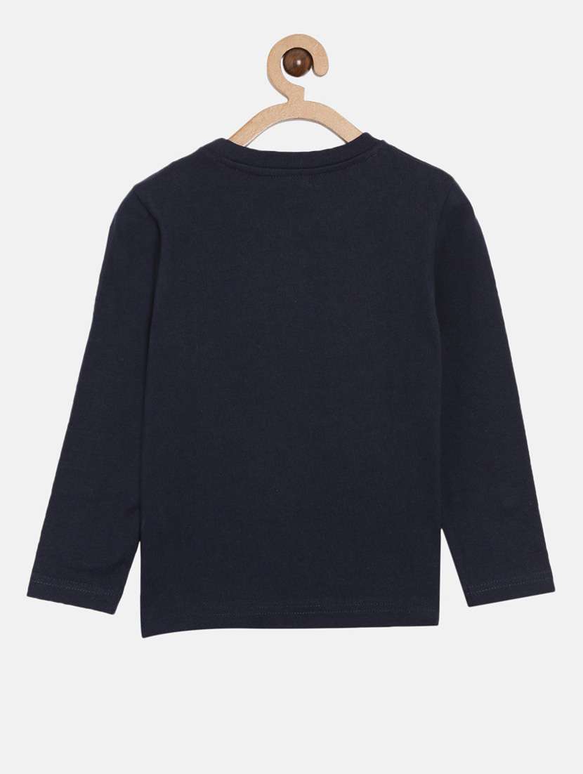 round neck graphic  t-shirt - 18414453 -  Standard Image - 1