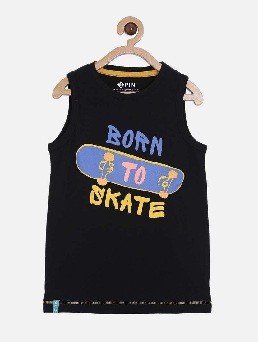 round neck graphic t-shirt