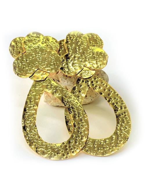 gold brass studs earring - 18414947 - Standard Image - 0