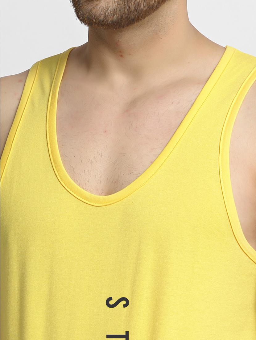 yellow chest-printed vest - 18415673 - Standard Image - 4