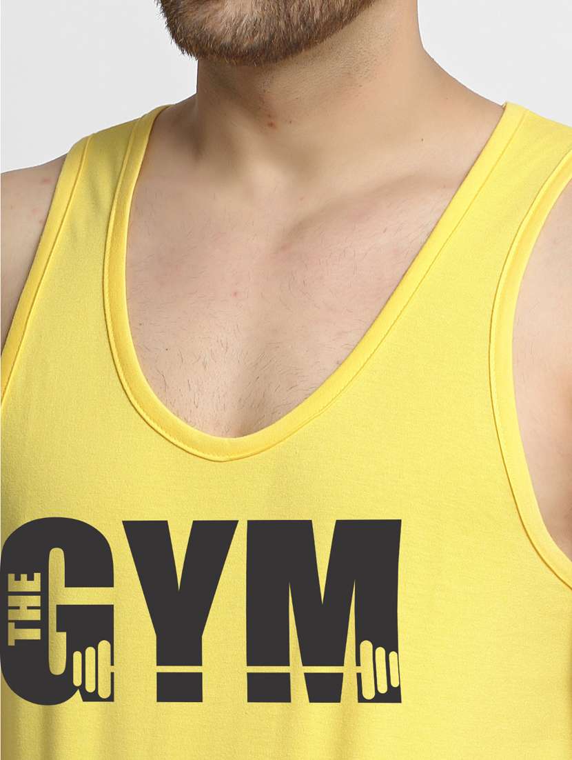 yellow chest-printed vest - 18415730 -  Standard Image - 4