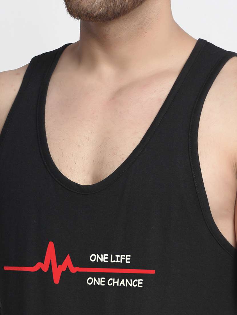 black chest-printed vest - 18415791 -  Standard Image - 4