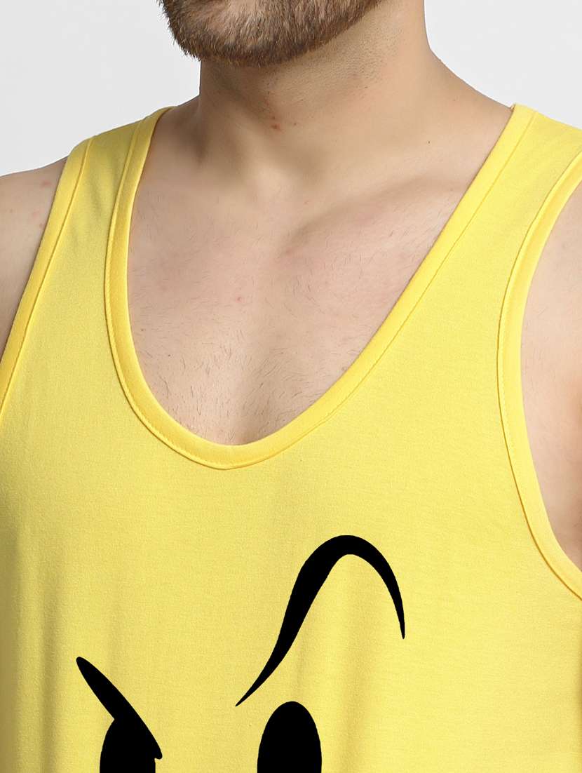 yellow chest-printed vest - 18415836 -  Standard Image - 4