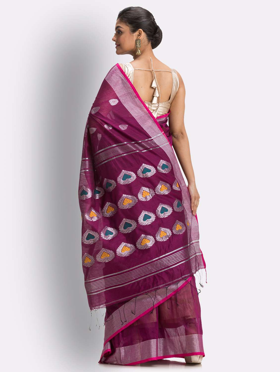 women's self design magenta colored saree with blouse - 18416835 -  Standard Image - 1