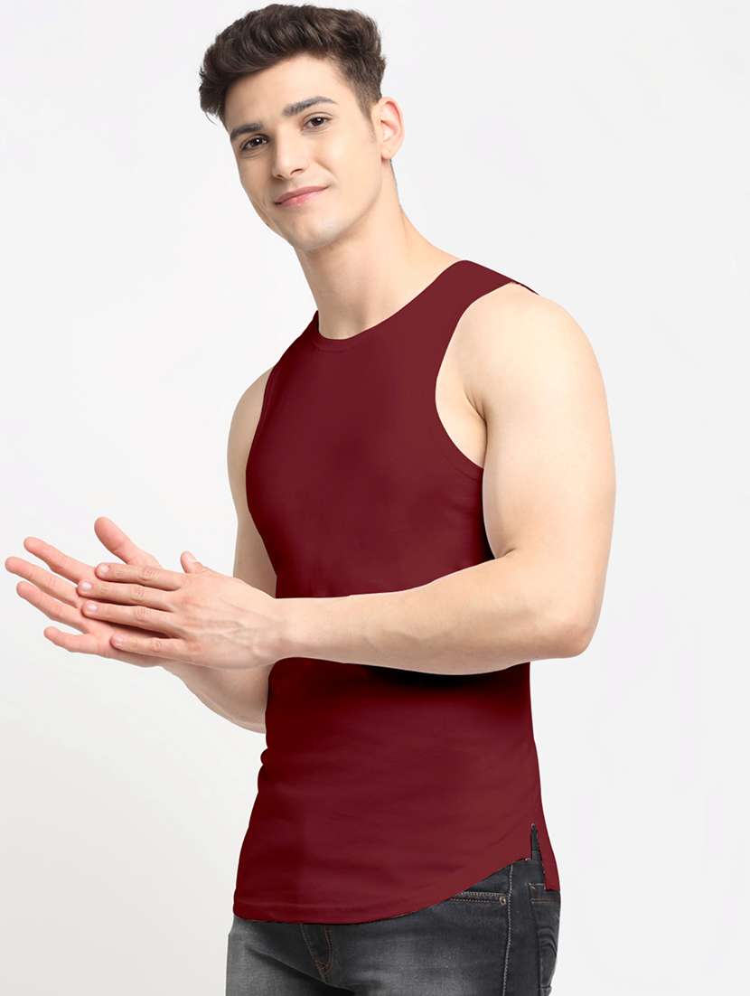set of 3 solid vest - 18417155 -  Standard Image - 4