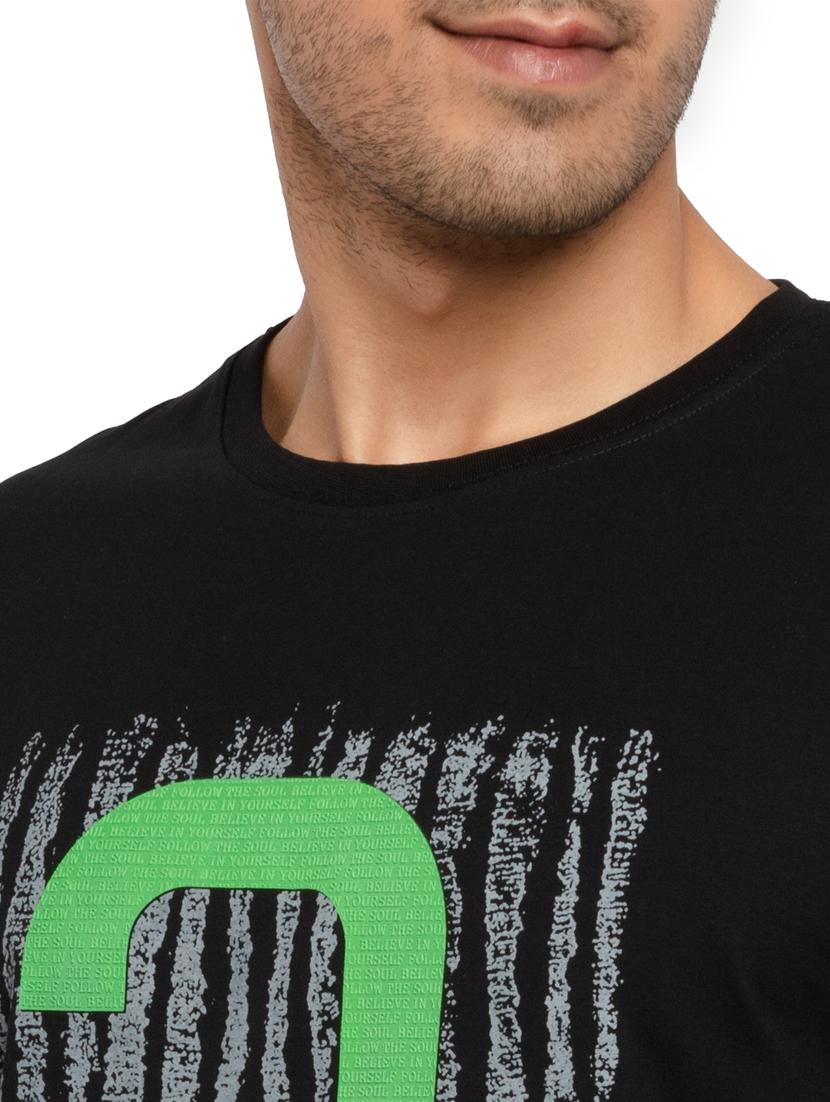 black chest-printed t-shirt - 18418427 - Standard Image - 4