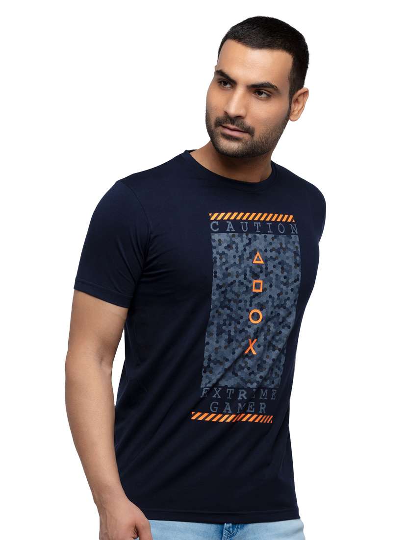 navy blue chest-printed t-shirt - 18418441 -  Standard Image - 1