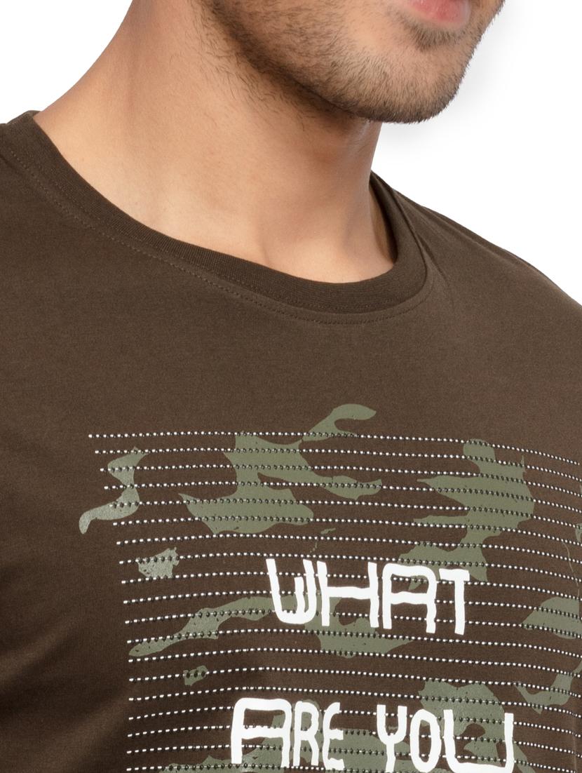 olive-green chest-printed t-shirt - 18418444 - Standard Image - 4