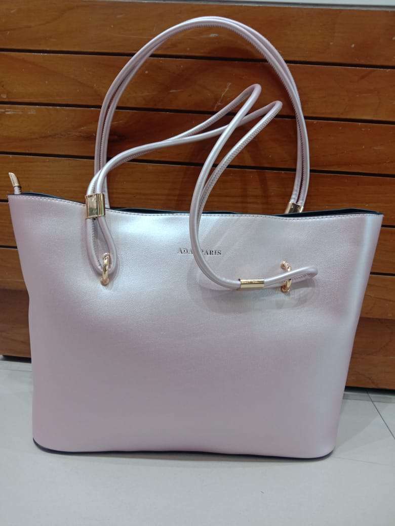 ladies hand bags  - 18418578 -  Standard Image - 1
