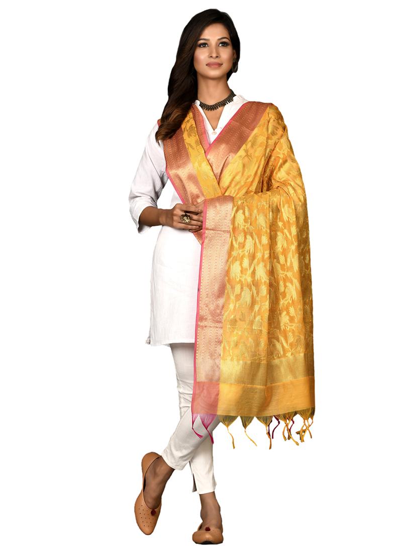 yellow floral print banarasi dupatta - 18421147 - Standard Image - 1