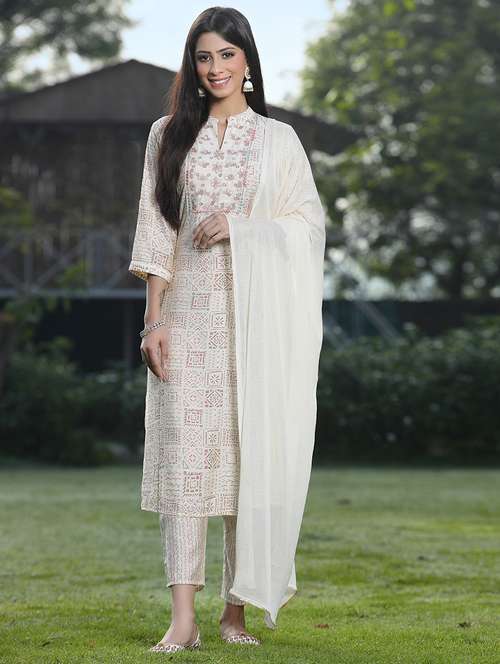 women three quarter sleeve kurta pant with dupatta set - 18421213 -  Standard Image - 0