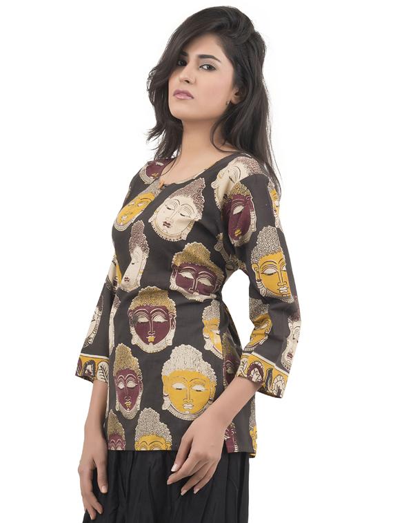 round neck printed top - 18425593 - Standard Image - 1