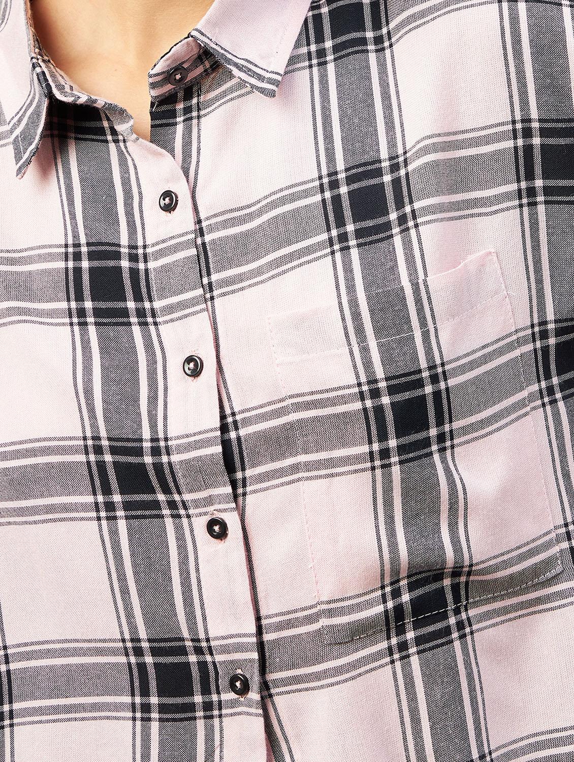 straight hem checkered crop shirt - 18426976 - Standard Image - 4