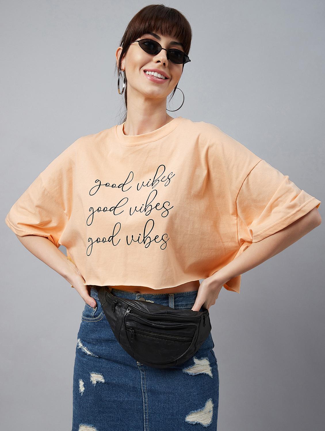 women's chest print crew neck t-shirt