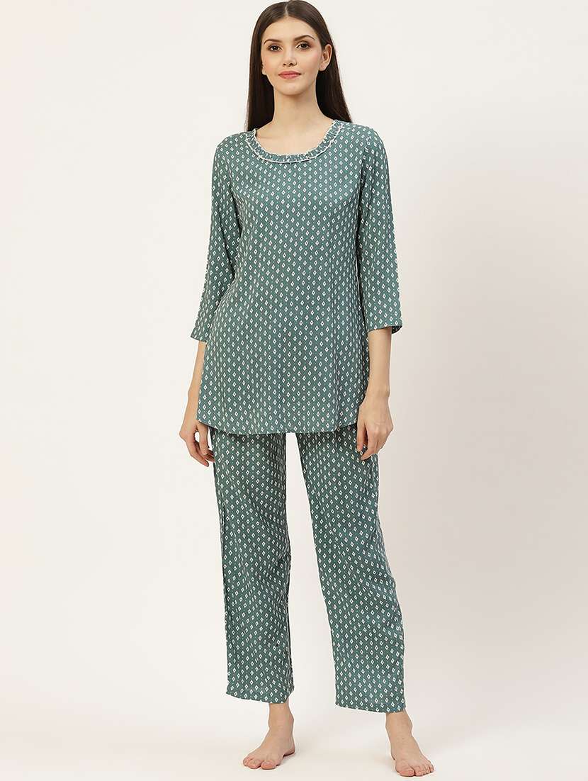 round neck printed nightwear pajama set 