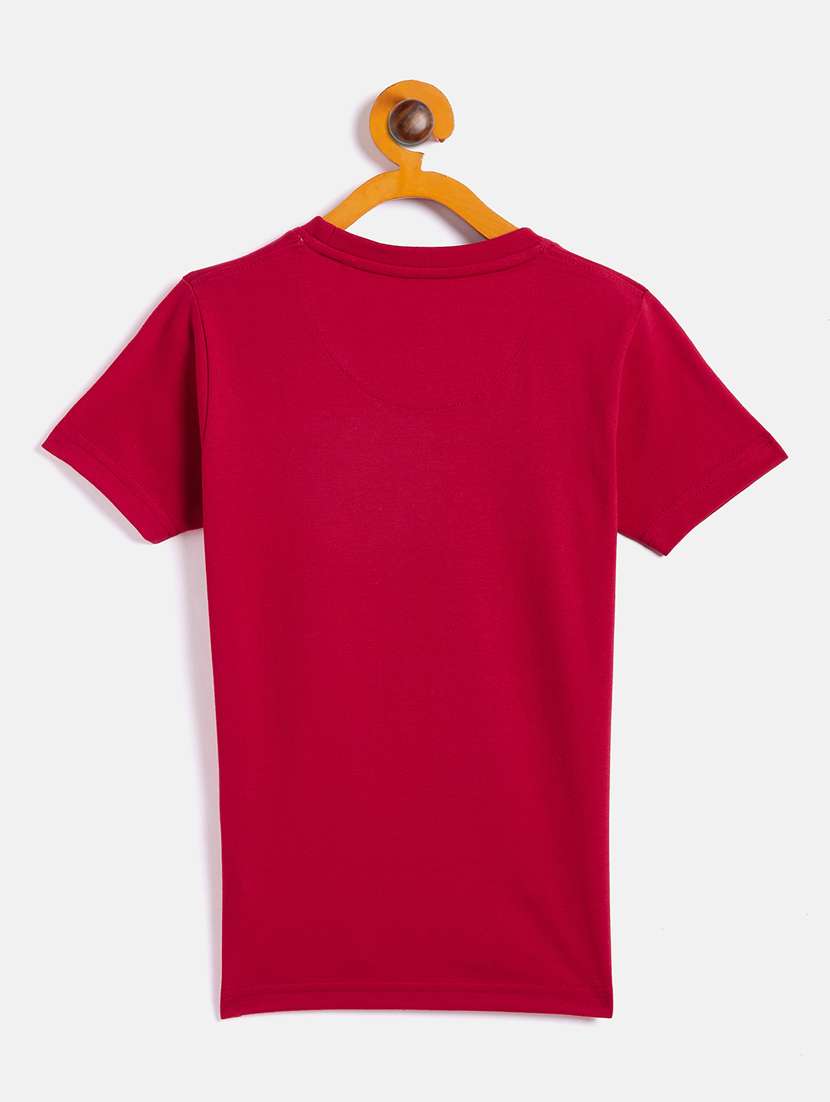 red graphic t-shirt - 18429912 -  Standard Image - 1