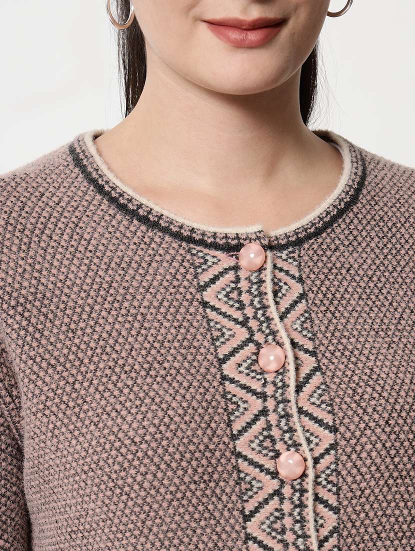 long sleeved self-desined wool cardigan - 18432051 -  Standard Image - 4