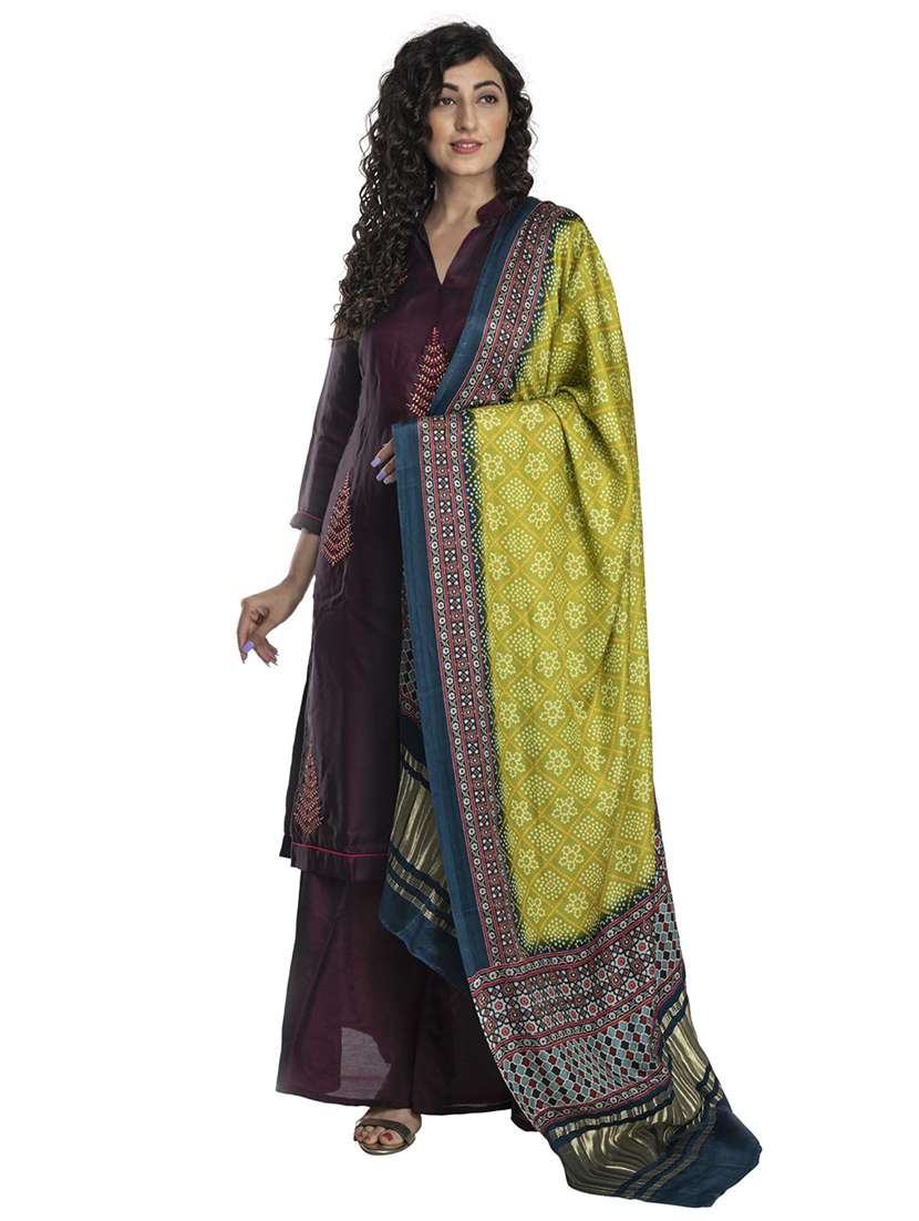 green printed dupatta